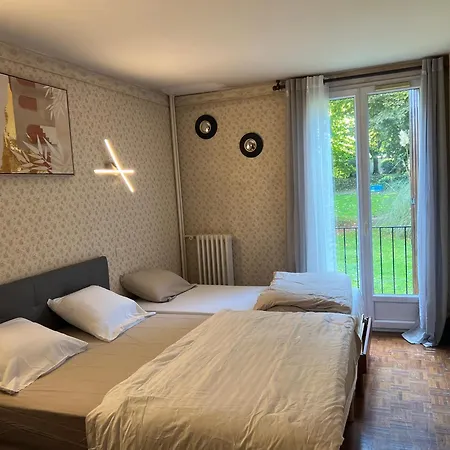 Champions Deluxe Apartment