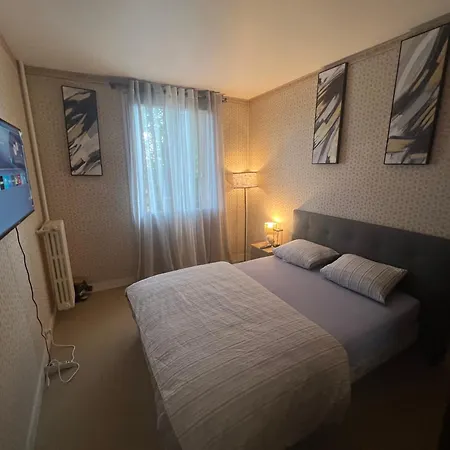 Champions Deluxe Apartment