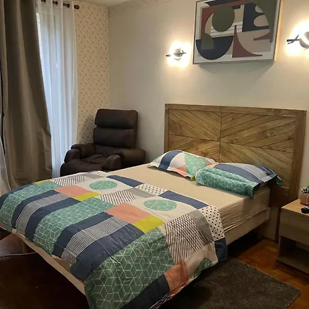 Champions Deluxe Apartment *