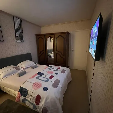 Champions Deluxe Apartment *